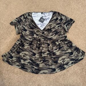 Camo Top Plus Size 24 /26 Peplum with ruched bodice black greens short sleeves
